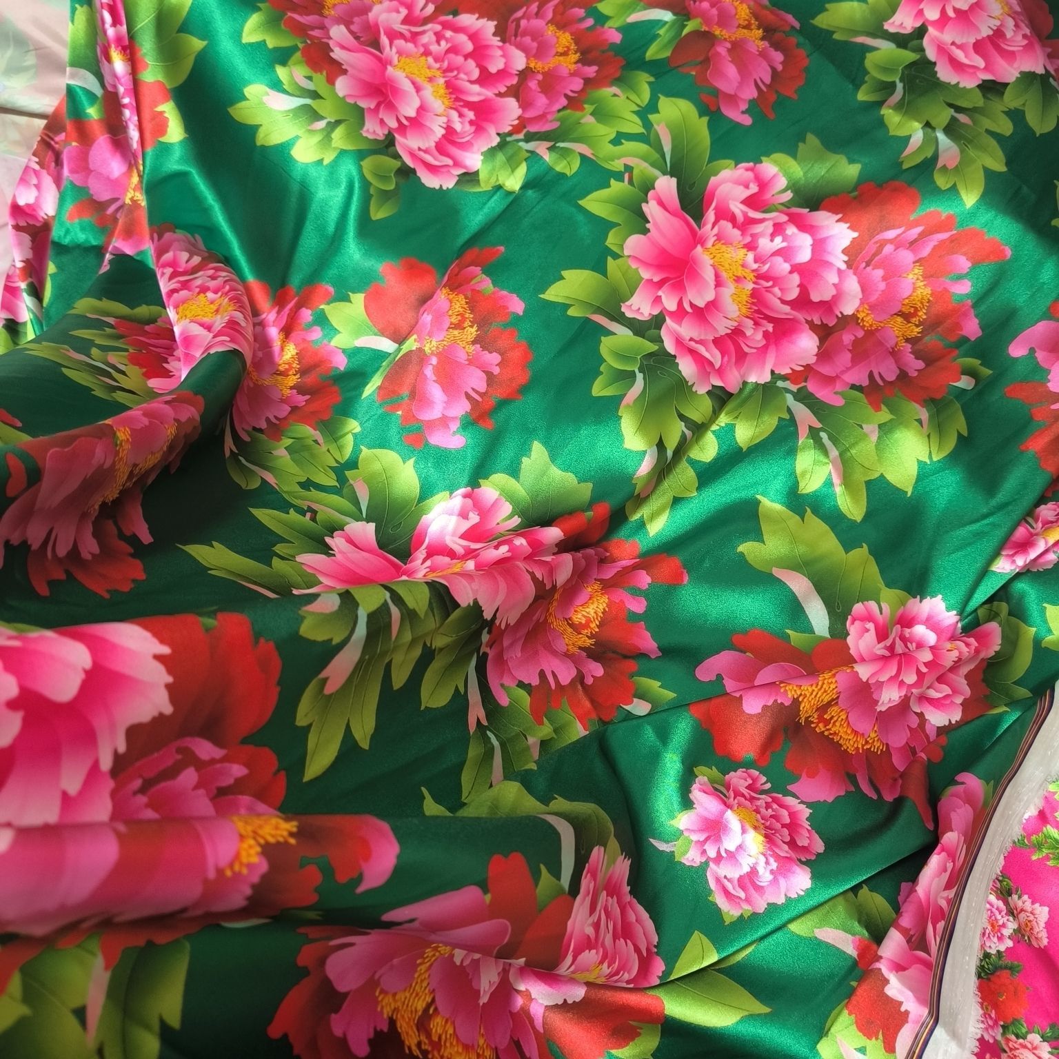 Ацетатная атласная ткань с цве – обзор и цена Sewing Textiles